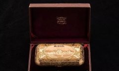 一个极具历史意义的黄金雪茄盒