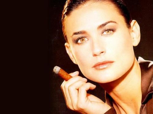 雪茄的世界没有女人是没有未来的