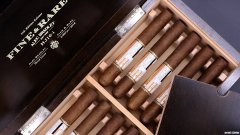 2016 版 Alec Bradley's Fine & Rare 现已发货