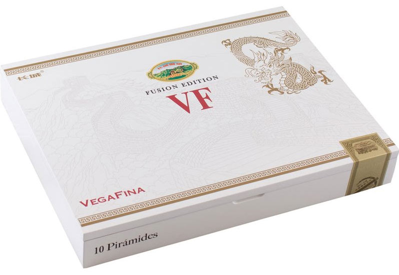 Vega Fina Fusion Edition Piramides 唯佳 长城 融合版 金字塔(鱼雷) CigarsLover2021年最佳雪茄第4名