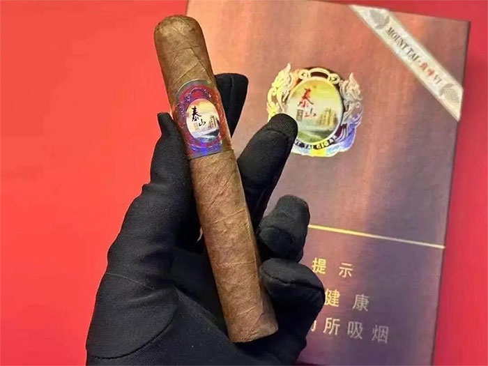 泰山 巅峰6号 英文全称：Taishan Peak No.6 Robusto